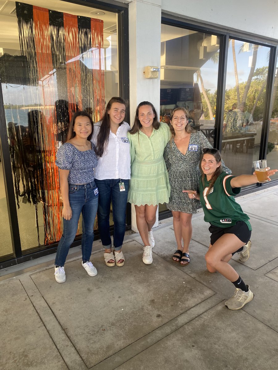 CoralReefFuture's tweet photo. Longtime lab member, Carly Dennison, gave an amazing PhD dissertation defense on Friday! 🥳⁣
⁣
Her research focuses on stony coral tissue loss disease (SCTLD), and how disease dynamics are mediated by the coral’s symbiotic algae, ultimately influencing the coral host’s disease susceptibility. ⁣🦠🪸⁣