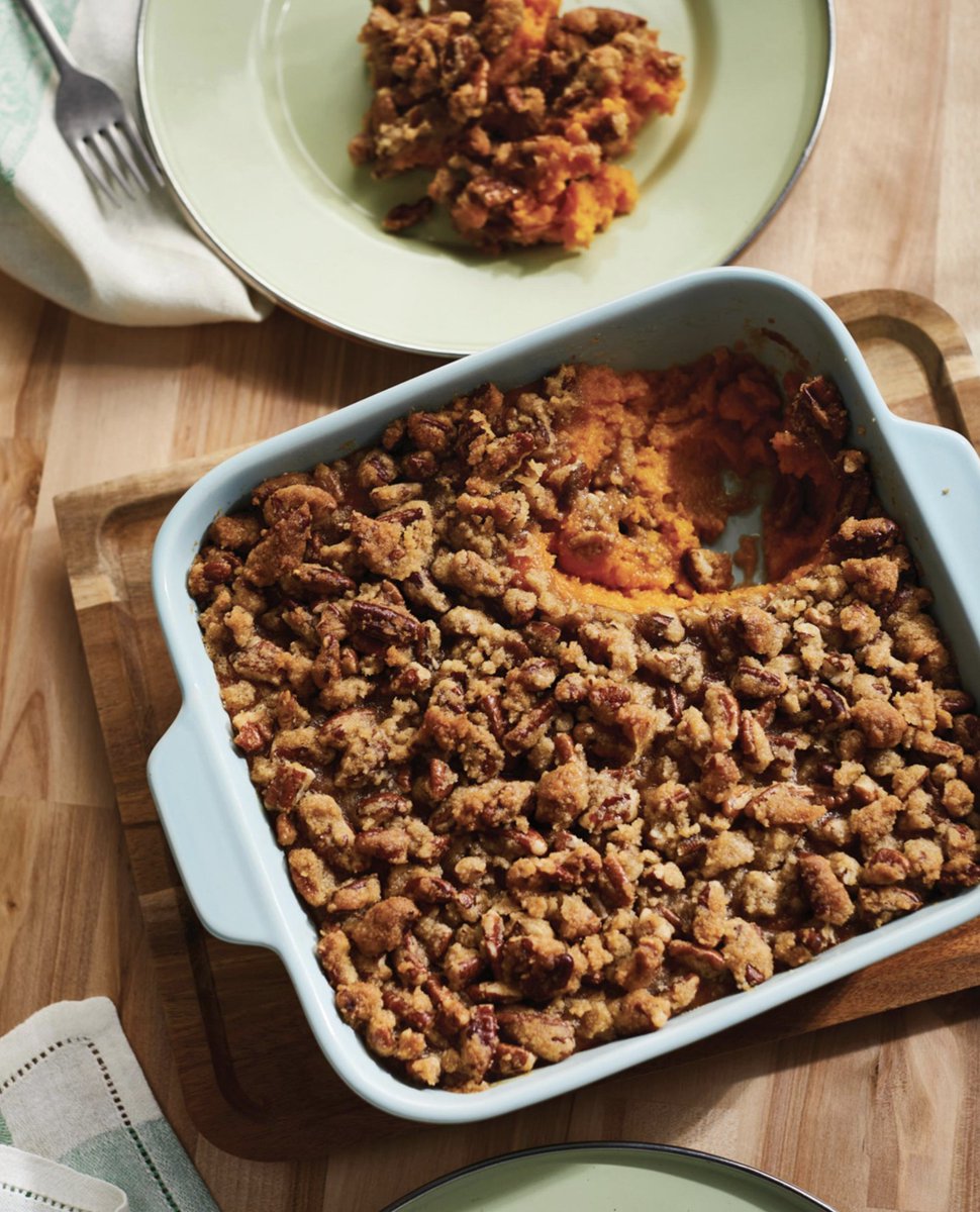 WandajuneHome's tweet photo. Y'all are gonna wanna save this one for Thanksgiving!π΄@mirandalambert's Sweet Potato Casserole Recipe from #YallEatYet β π§‘β
β
#WandaJuneHome #MirandaLambert #HomeGoods #Recipe #RecipeOfTheDay #RecipeShare #CasseroleRecipe https://t.co/Uhyk7i7YNu