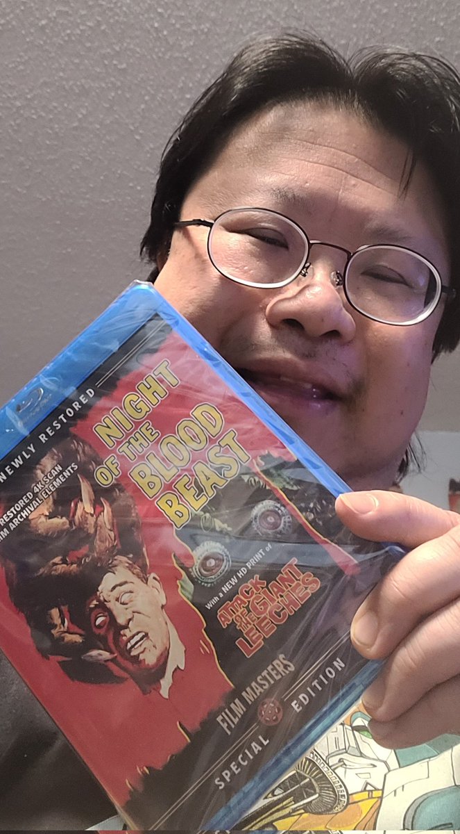 Edohotep's tweet photo. Sweet! @Film__Masters sent more Roger Corman goodness to review with their latest release. Gonna be watching this weekend! This combination of monsters from #soace and #sea ought to be 'classic.' ;) #homevideo #horror https://t.co/CgDR8YIb0g