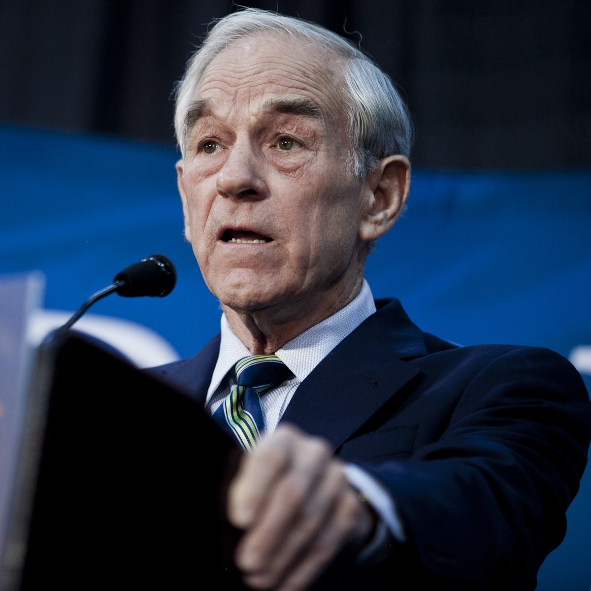 LegitTargets's tweet image. 🚨🇺🇸 JUST NOW: RON PAUL WARNS President Trump not to let "NEOCONS like Mike Pompeo infest his administration again."