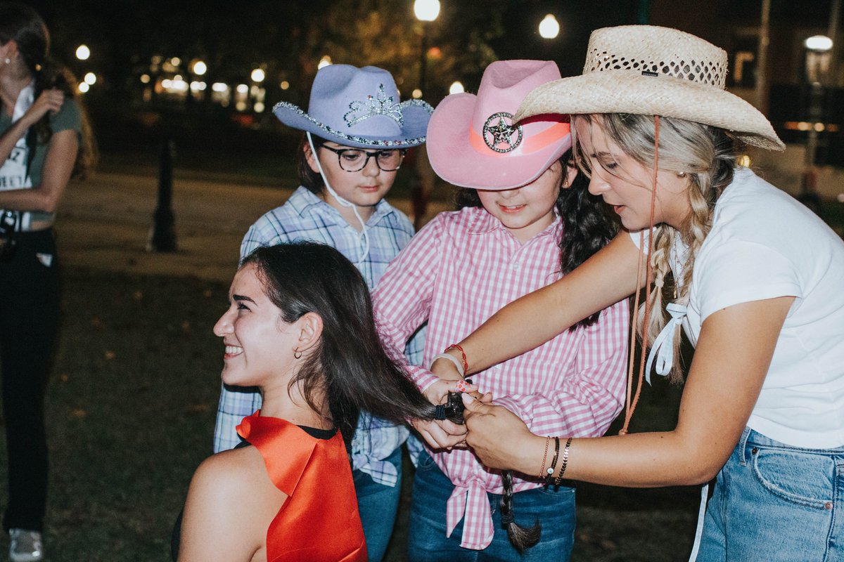 Alexa Freedman tweet media