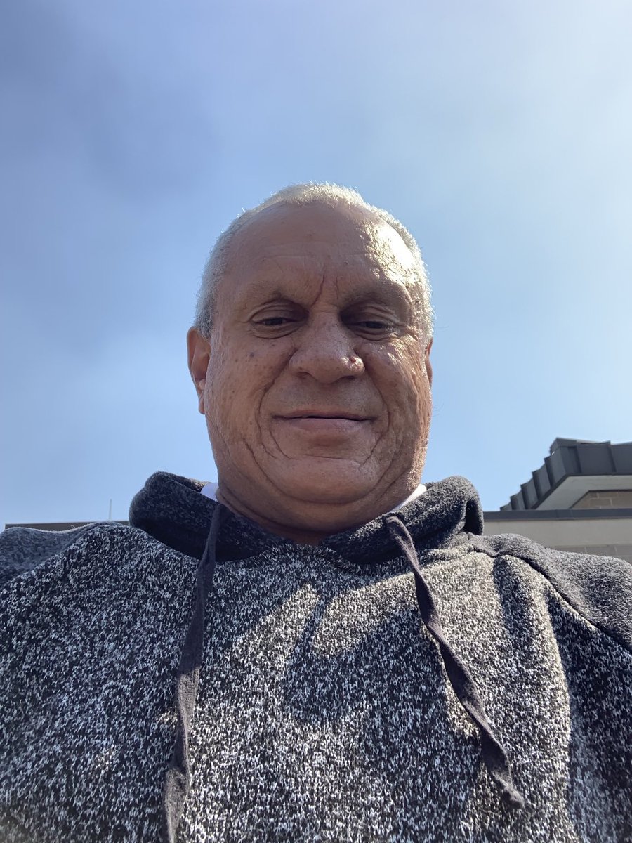 Bright Linda@ Ian_tracy