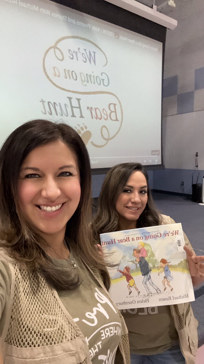 RubalcadoN's tweet photo. @ECISD_EarlyEd is going on a @Sphero #indi bear hunt with @LamarEEC this evening! π» ποΈ π₯ @EctorCountyISD #camplearnalot #familynight https://t.co/HIgooGHvFl