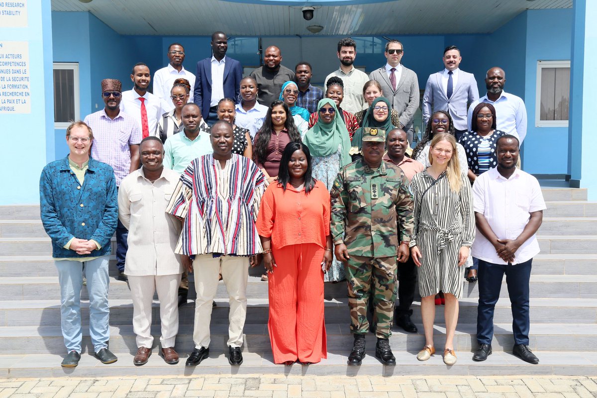 AfuFoundation's tweet photo. Our founder joint youth leaders and peace mediators from around the world in Accra,  Ghana 🇬🇭,for the #iDove  7th Intercontinental Youth Forum at the Kofi Annan International Peacekeeping Training Centre @KaiptcGh https://t.co/LBWYebX6Pf