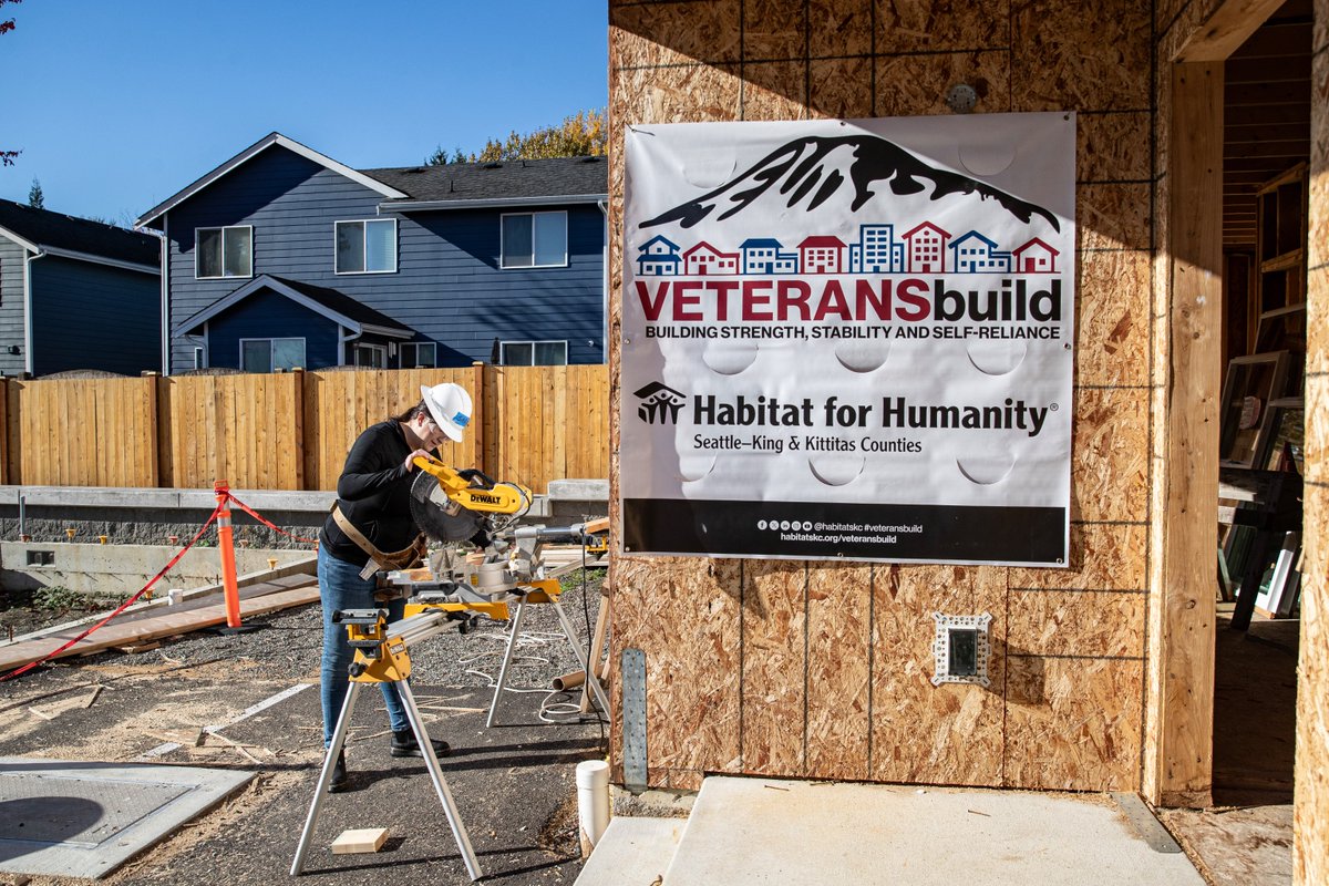 habitatskc's tweet photo. Thank you, MG2, for joining us at our Yarrow Cottages site this week during #VeteransBuild. Your support allows us to continue creating more #affordablehousing in our community and we are thankful for your involvement as an event sponsor this year. https://t.co/0SGUAbp3LD