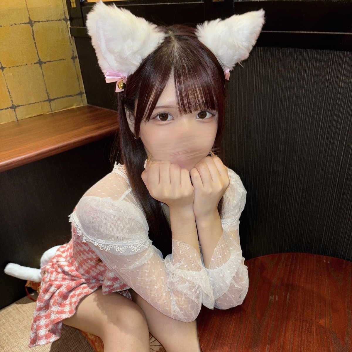 Kouen1919's tweet photo. 国民的美少女級さらさん@sara_0680 
猫コスめっちゃカワイイ〜
めっちゃ似合う〜終始ニャンニャン楽しい〜☺
他の姫達とも遊ぶーって無理無理すっ〜😢
完全に沼ってまっす✌✌
これからも姫の従順な従者ですwww☺ https://t.co/RxfmV1v5zD
