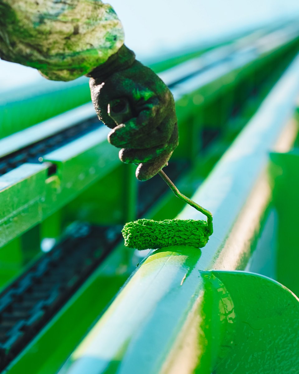 worldsoffun's tweet image. Mamba will be ready for a brat summer in 2025 💚