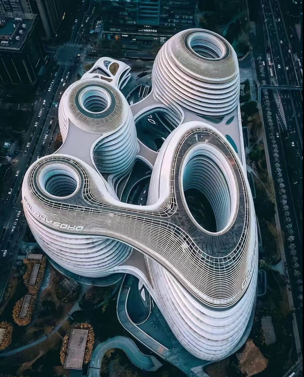 boymolish's tweet photo. Architecture by Zaha Hadid😮‍💨 https://t.co/62qJVItkCm