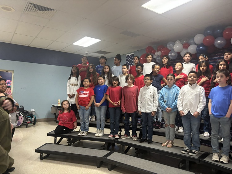 BaylessLISD's tweet photo. Bayless Elementary Patriotic Program. Great job 4th and 5th graders!! https://t.co/Yu9Hxdm9ub