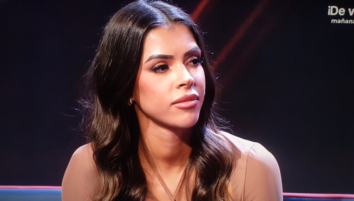 Tiene razón Lucía ?
❤️ Sí
🔁 No
#GHGala10 #GHGala9