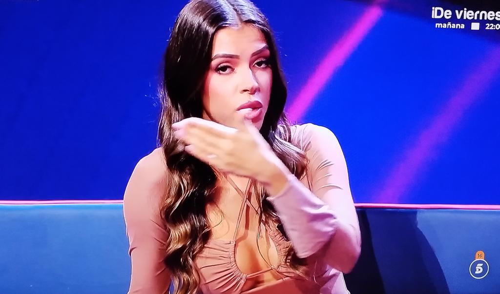 Que vuelva a empezar la edición que Lucía ha despertado un pelín tarde

#GHGala10