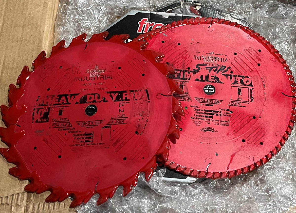 GreenDuckCustom's tweet image. Thanks @familyhardware- Just got a set of blades back from being sharpened.  Super fast turnaround, nice repair on the blade I fumbled onto the shop floor (ugh!), and very reasonable pricing.  Thanks!

#familyhardware #freud #sawblades #woodworking