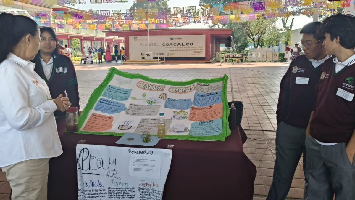 ConalepCdAzteca's tweet photo. 🎶🎨 Fomentar el arte y la cultura es parte de nuestra misión en @ConalepCdAzteca. Damos espacio a la creatividad para construir una sociedad con valores y orgullo de identidad.
@Conalep_Edomex
#LobosCONALEP #OrgullosamenteCONALEP #ApasionadamenteCONALEP https://t.co/5L0tC3R5jG