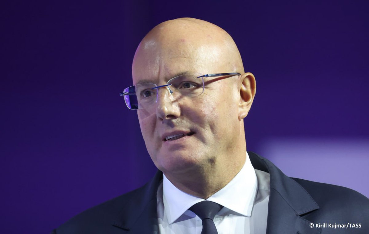 Sabías qué: 🇷🇺🇻🇪 Rusia está dispuesta a desarrollar una asociación estratégica en cooperación técnico-militar con Vzla, Chernyshenko anunció que una estación terrestre del sistema ruso de navegación por satélite GLONASS se instalará en Venezuela a finales de este año.