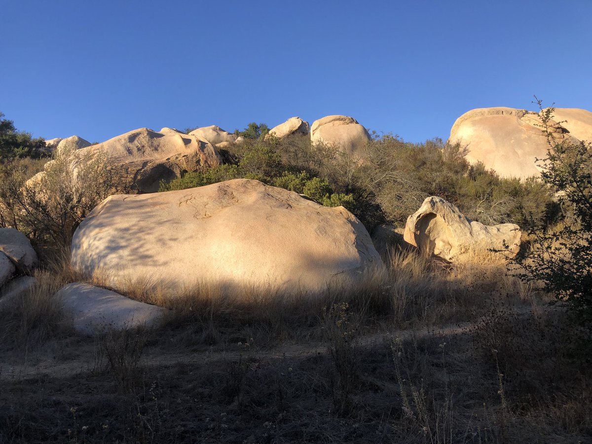 @eyesonSDskies (@eyesonsdskies) on Twitter photo Clear skies, dry air & bright afternoon sunlight seemed to make the boulders bolder at Escondido’s Daley Ranch today. Only a faint breeze after a couple of days of Santa Ana winds. Despite the calmer winds, a red flag warning remains in effect until 7 p.m. #sandiegoweather #CAwx Clear skies, dry air & bright afternoon sunlight seemed to make the boulders bolder at Escondido’s Daley Ranch today. Only a faint breeze after a couple of days of Santa Ana winds. Despite the calmer winds, a red flag warning remains in effect until 7 p.m. #sandiegoweather #CAwx