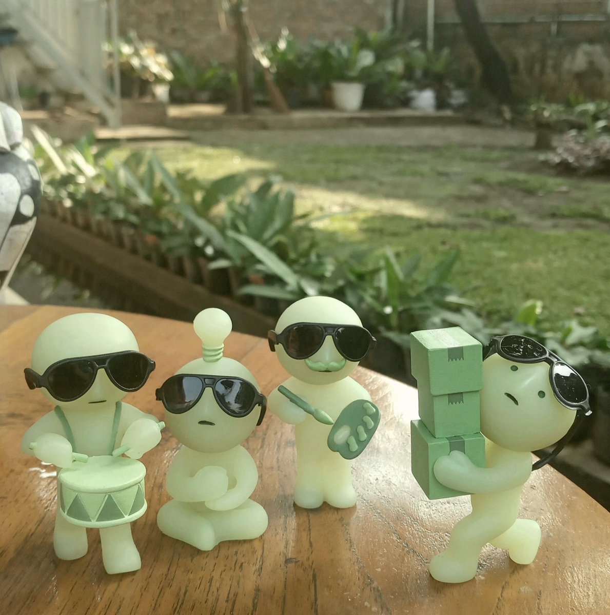 Sunglasses smiski nyaa kakak kakakk, stok cuma dikitt🤏🏻