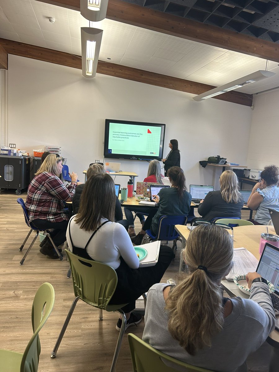 RobynCarnochan tweet media