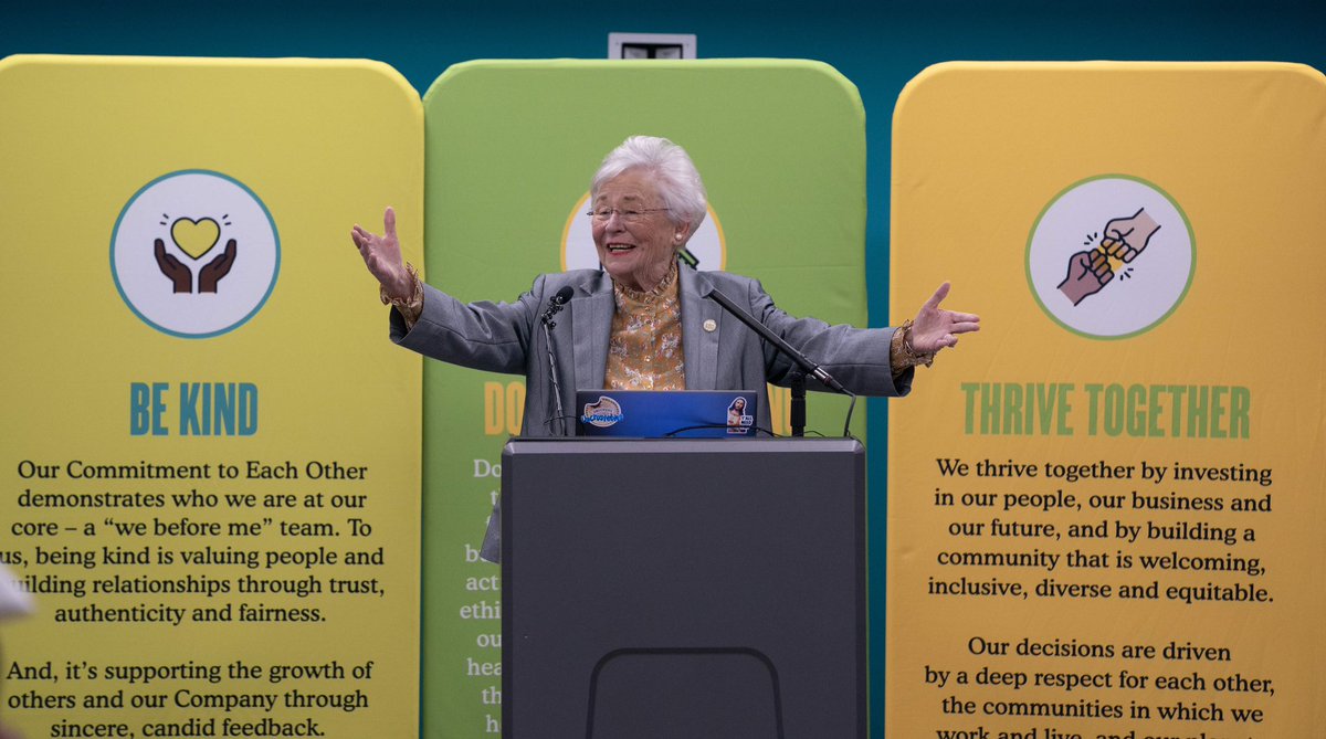 Governor Kay Ivey tweet media