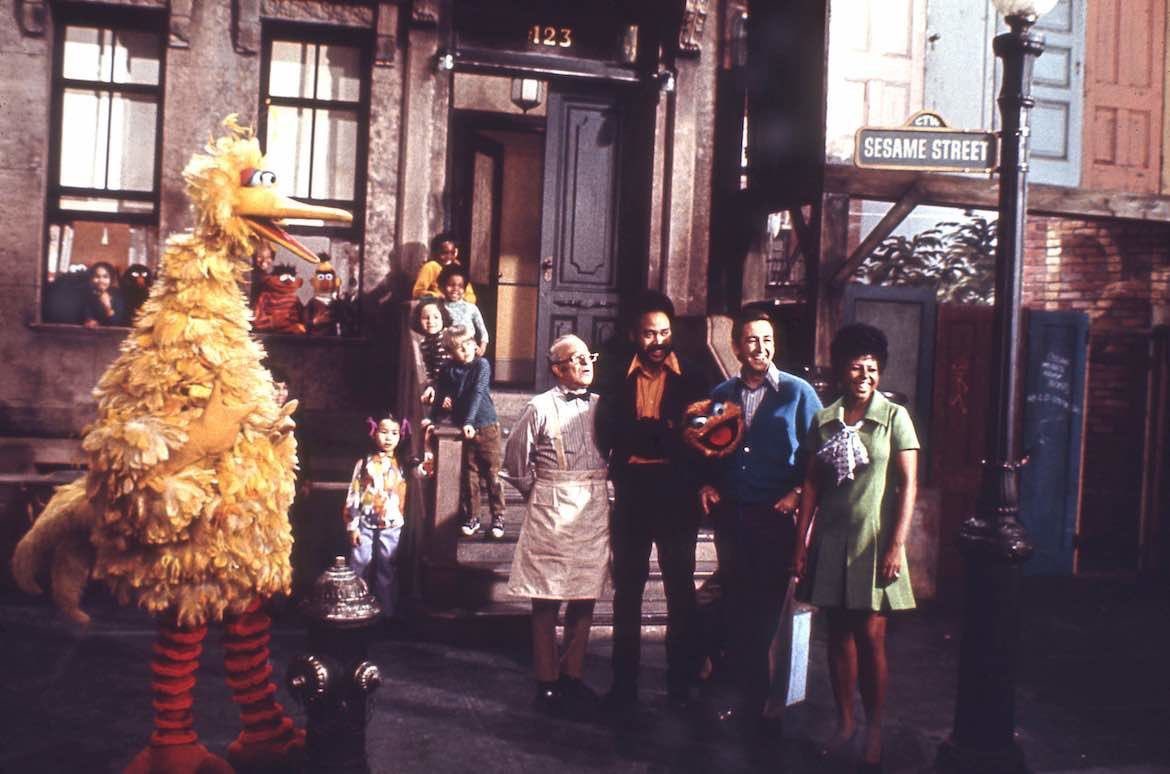 Sesame Street was born out of the Civil Rights Movement. I hope we can create something so beautiful but real for the children of this country again. It’s so inspirational to me. 🧵