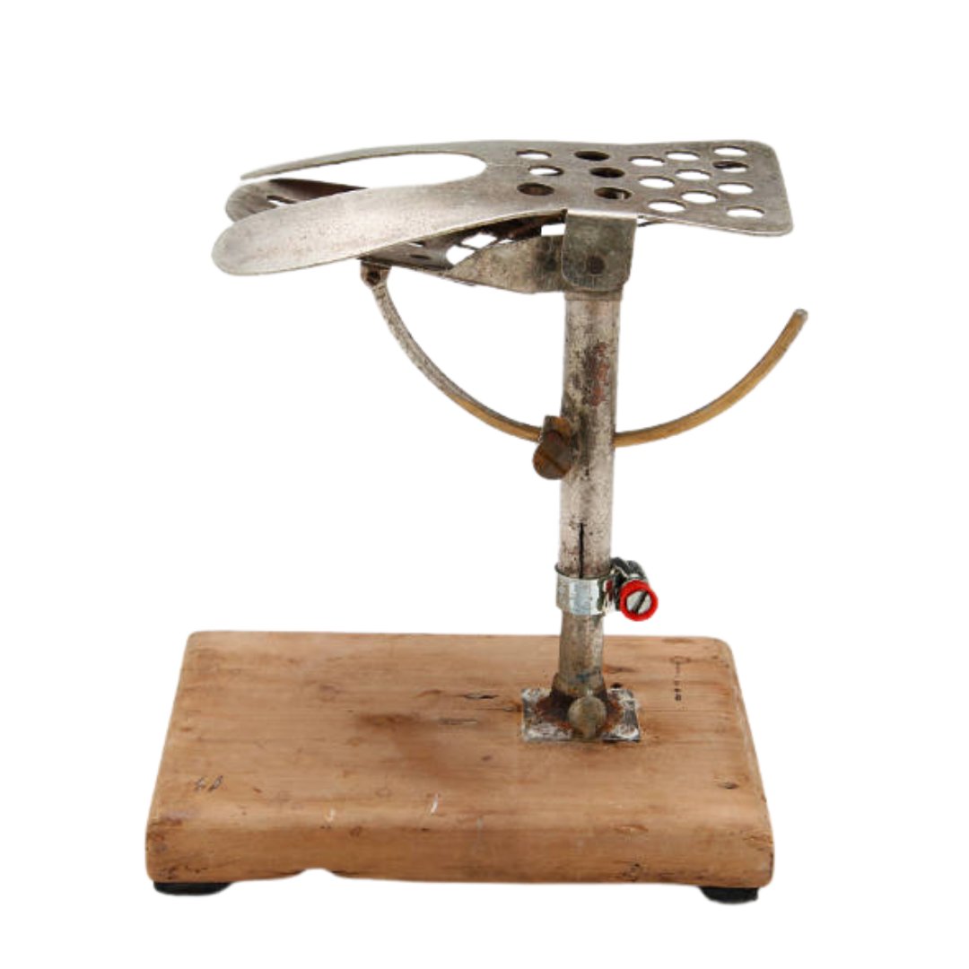 seamuseum_'s tweet image. Time for a Friday guessing game!

Weird, wonderful, quirky – and odd.

What is this?

We'll tell you the answer next week!

#GuessingGame #SeaMuseum #WhatIsIt