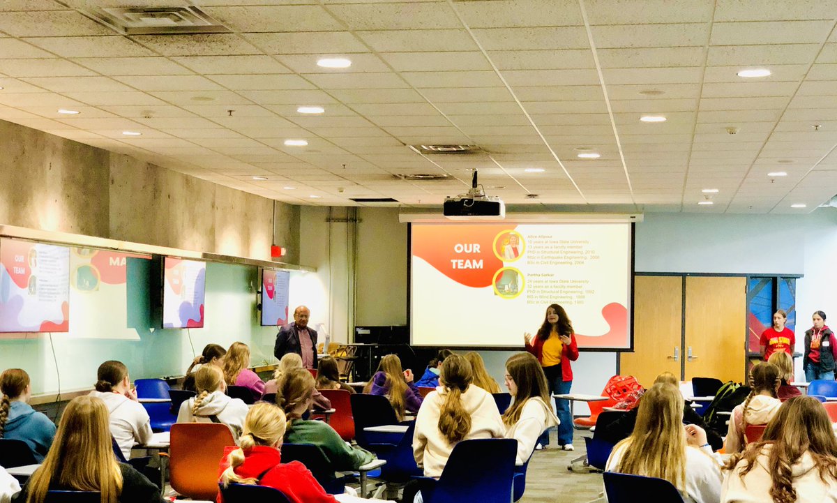 Alice_Alipour's tweet photo. We had middle school and high school students visit our tornado facilities as part of the WiSE Go Further Conference. We talked about careers in #STEM, #tornados, and building resilience against tornados. #cycloneengineer @NSF #NEWRITE https://t.co/1MriTRY5CG
