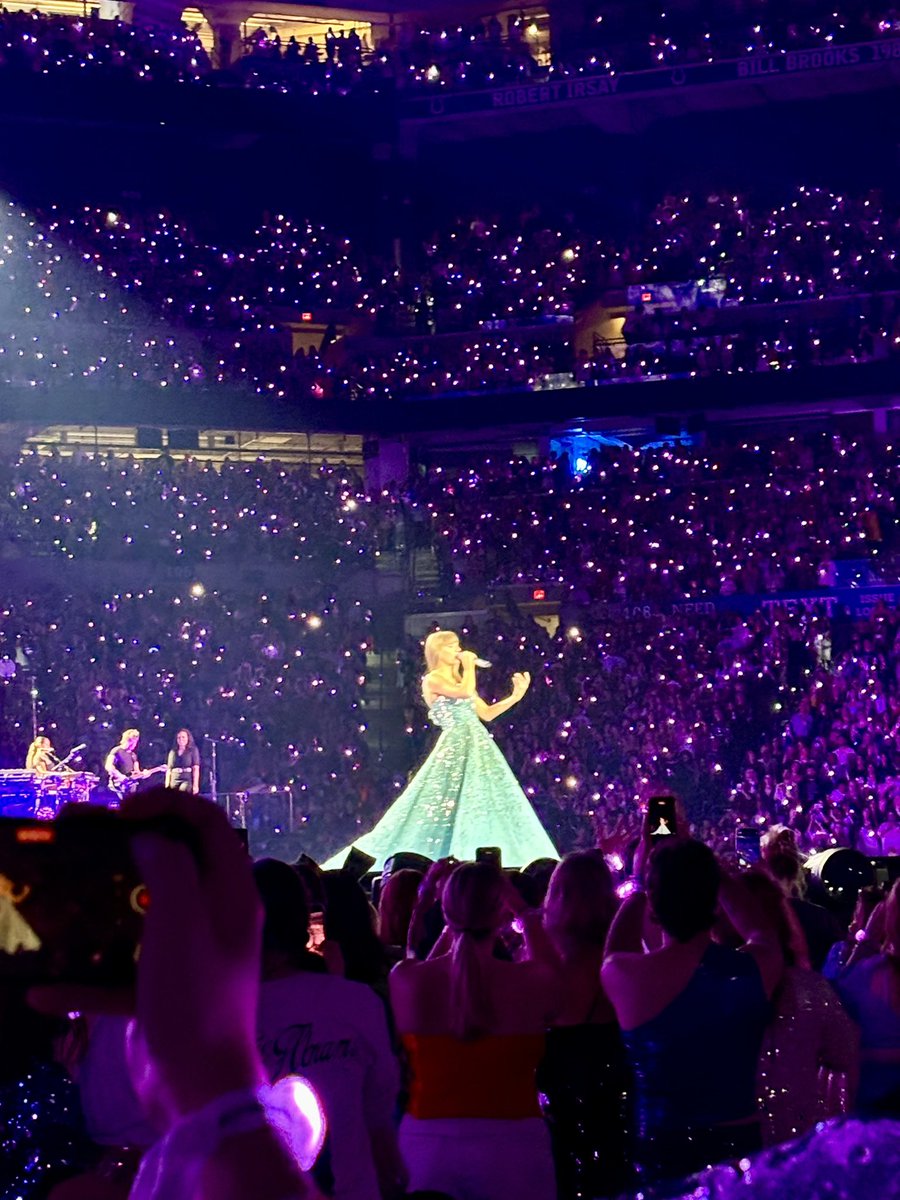 Dr. Kate Vincent, LCSW tweet media