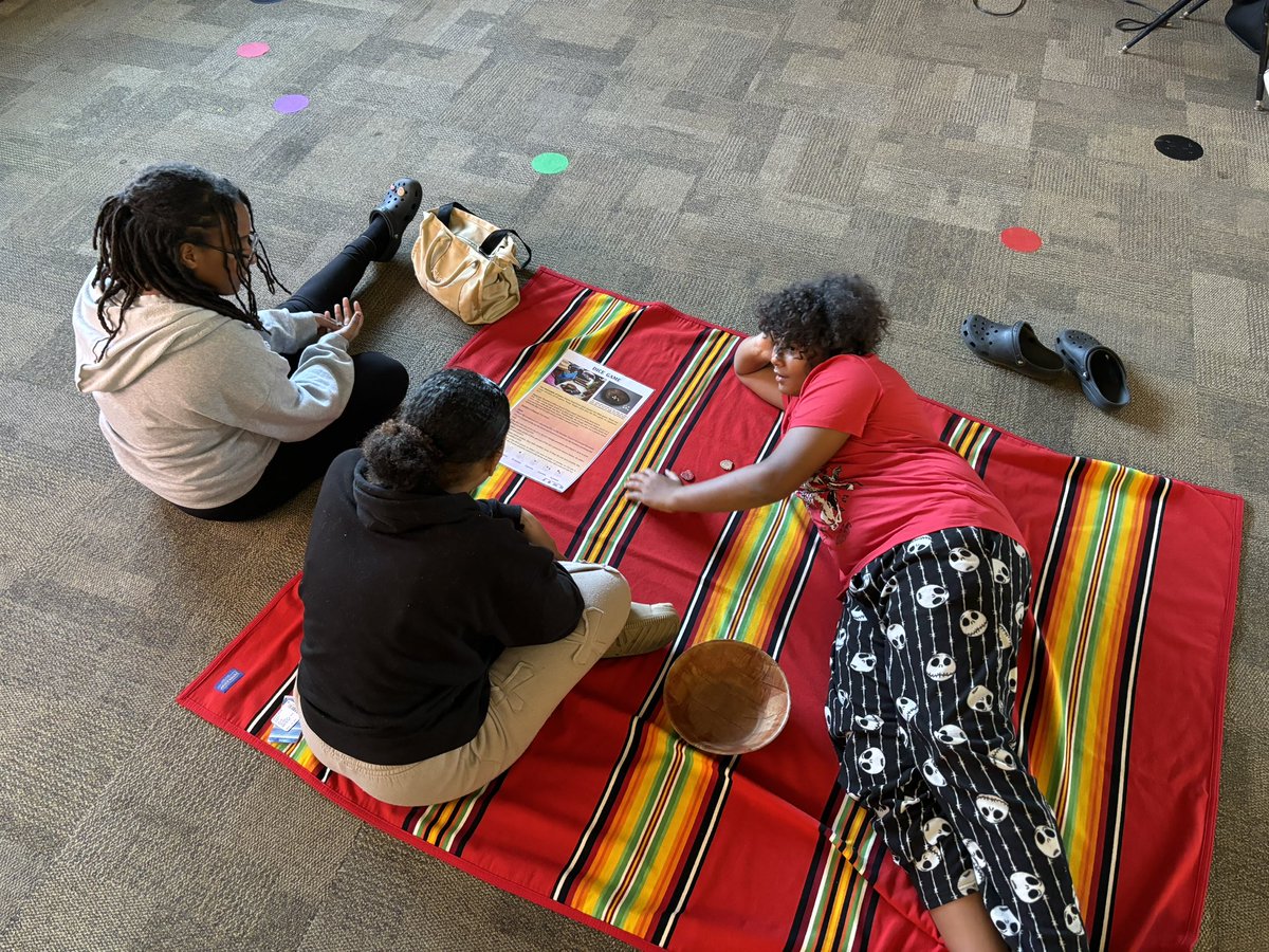 ReedAcademy1's tweet image. D.E.A.R. Time, BEST time! 📖📚🦫❤️
#SPSReadToSucceed