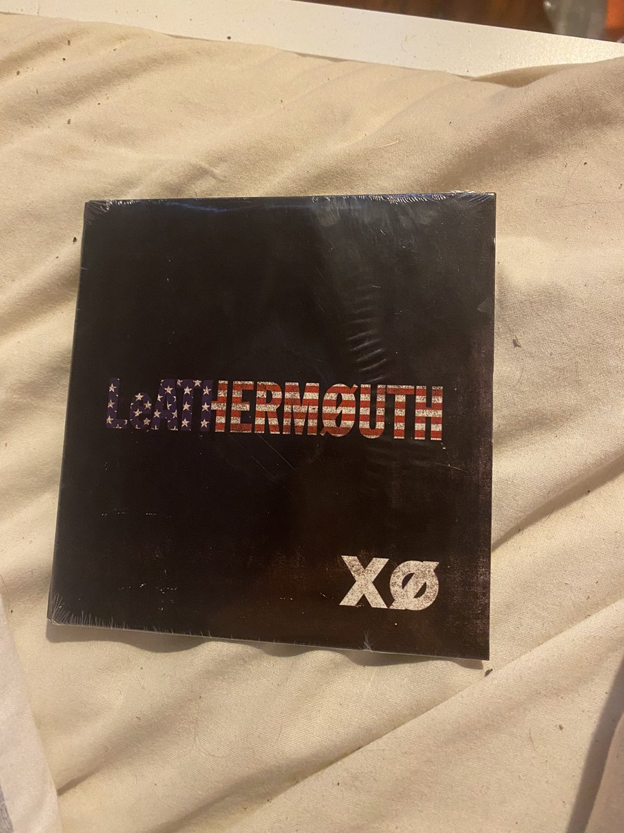 moroseromance's tweet photo. LOOK AT WHAT ARRIVED AT MY DOOR 🤑🤑🤑
NIB LeATHERMOUTH promo cd (2009)
$120AUD https://t.co/tgUcDhgAYc