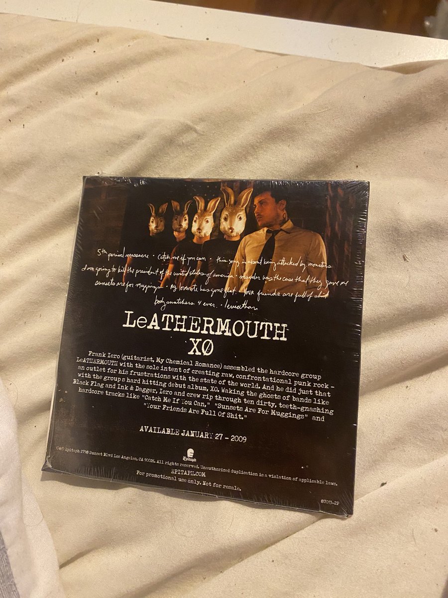 moroseromance's tweet photo. LOOK AT WHAT ARRIVED AT MY DOOR 🤑🤑🤑
NIB LeATHERMOUTH promo cd (2009)
$120AUD https://t.co/tgUcDhgAYc