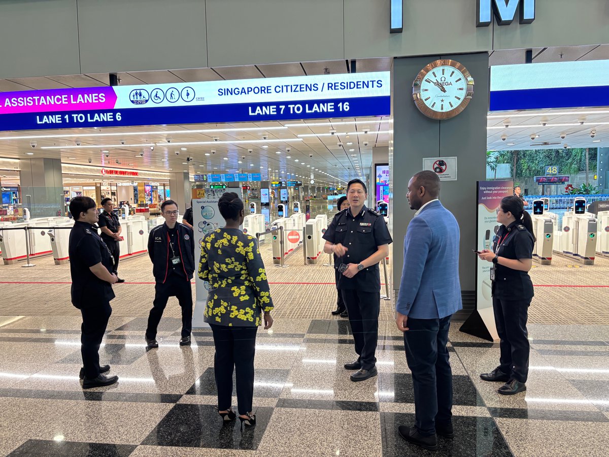 Today, on the sidelines of <a href="/sgfintechfest/">Singapore FinTech Festival</a>, Minister <a href="/MusoniPaula/">Paula Ingabire</a>, accompanied by Domain Commander (Air) SAC Colin Tan, visited <a href="/ChangiAirport/">Changi Airport</a> Terminal 3 to gain insights into the passport-less immigration clearance system.

This initiative is designed to strengthen border