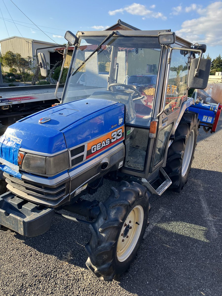 noukasan_iba's tweet photo. 続々とトラクター🚜の新メンバーが店頭デビューしてます🥳🎉
ぜひ推しのトラクターを見つけてください😚
#トラクター
#イセキ
#TG33
#農家さんの味方茨城本店 https://t.co/bSIh5fGNcS