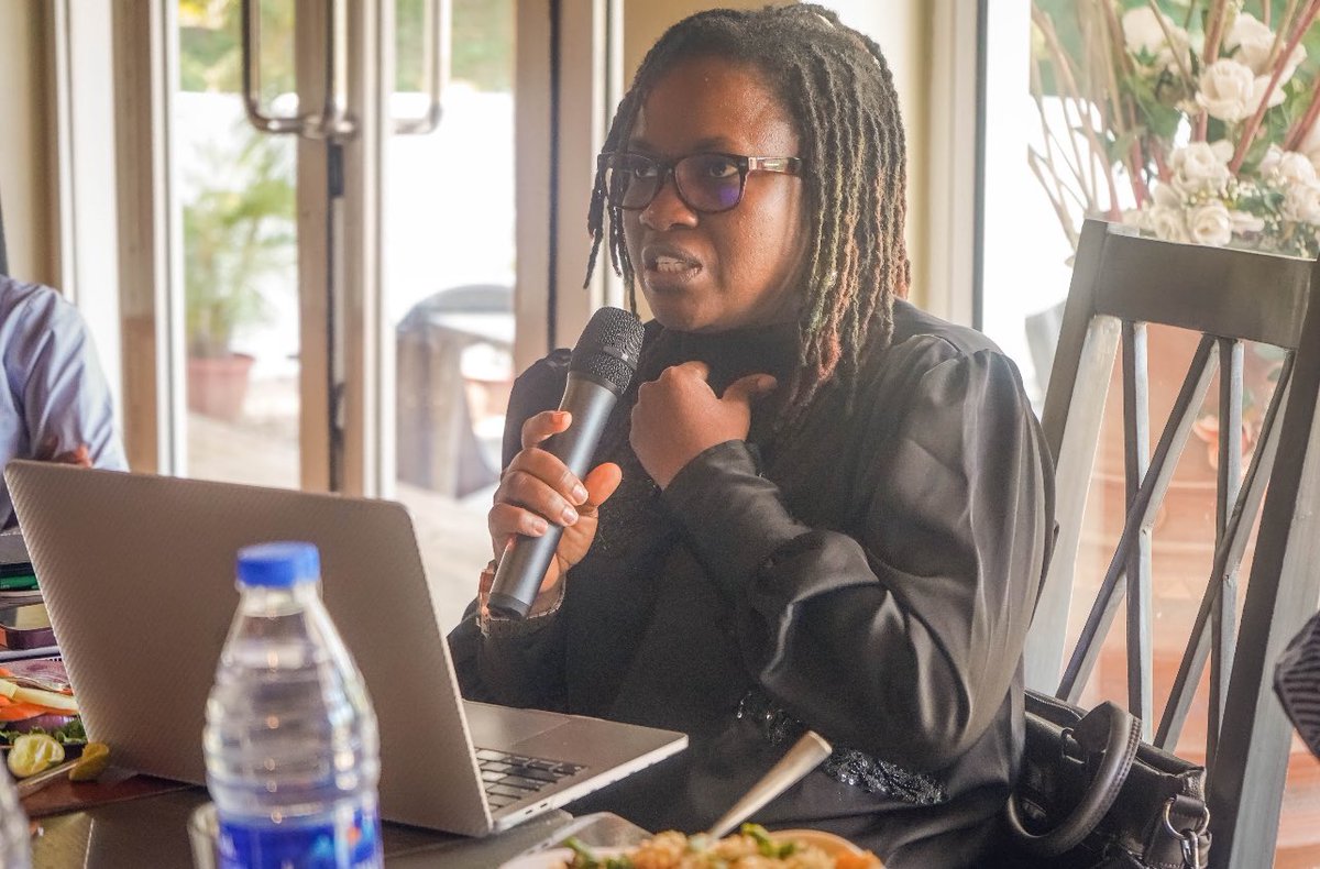 lucydavis2012's tweet photo. Empowering Women through FOI! Joined an all-female roundtable discussion on Nigeria's FOIA 2011, by @HumAngle_ Women must form alliances for sustainable development & amplify their voices. Let's promote transparency, accountability & civic engagement! #FOIAct #WomenEmpowerment https://t.co/sUba7pVhcU