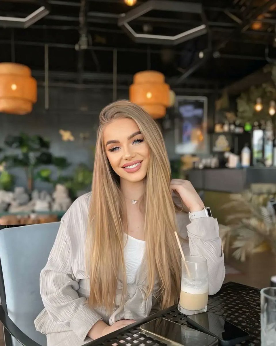 📍 Alexia-Cristina
📍 from Romania, Bucharest
📍 ID: 1001922100
📩 topdatestoday.com/profile.php?ID… 

#BOOMchallenge #MeganFox #jenniferlopez #AngelinaJolie
#BrieLarson #KristenStewart #JenniferAniston #ScarlettJohansson
#dating #datigusa #love #usasingle #beautifulgirl