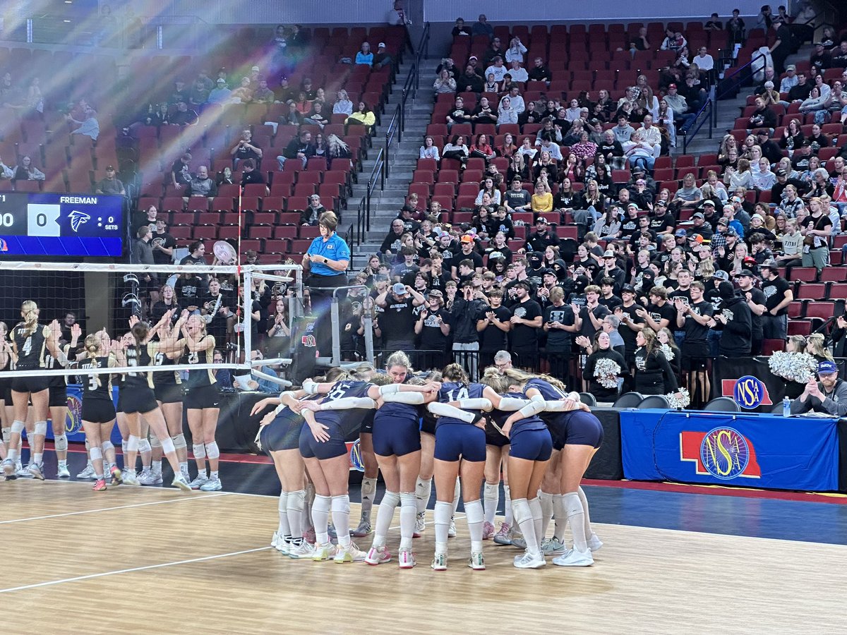 Freeman_Falcons's tweet image. C2️⃣ State🏆Championship:

🏐Round 1️⃣:

Set 1️⃣:

Freeman🐦Falcons🟰2️⃣2️⃣
Thayer Central🗡️Titans🟰2️⃣5️⃣

#WeAreFreeman🐦