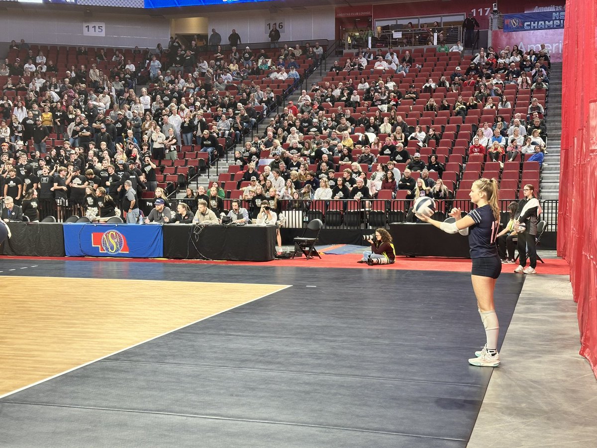 Freeman_Falcons's tweet image. C2️⃣ State🏆Championship:

🏐Round 1️⃣:

Set 1️⃣:

Freeman🐦Falcons🟰2️⃣2️⃣
Thayer Central🗡️Titans🟰2️⃣5️⃣

#WeAreFreeman🐦