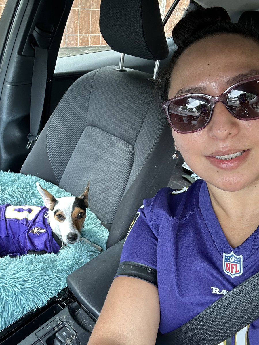 claudiakrn's tweet photo. #foximpactonfl @Ravens Jueves de NFL desde #Veracruz #Jarochas https://t.co/Wa7yYAxszg