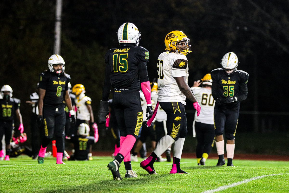 Full Season Stats

Solo Tackle
63^
Total Tackles
83 ^
Tackles Per Game
8.3 
Sacks
26.0 ^
QB Hurries
34 ^
Punt Blocks 
2

Ranked #2 sack leader in the nation 
Ranked #1 sack leader in Ohio 

<a href="/vkehres/">Vince Kehres</a> <a href="/coachSayers50/">Ryan Sayers</a> <a href="/CoachKMorgs/">Coach Morgan</a> 

hudl.com/v/2Qi94X