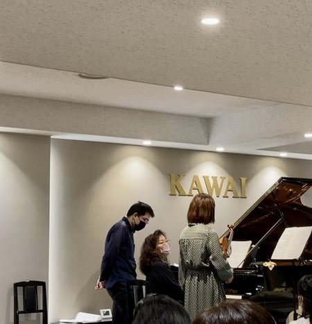 【上田晴子先生プライベートレッスン】
上田先生の来仙に伴い、プライベートレッスンを開催致します。
開催期間は11月15日午後から17日の午後までの予定。
会場はカワイ仙台になります。
ご興味のある方、受講希望の方、詳細はDMでお気軽にお問い合わせください。
(写真は前回のレッスンのものです)