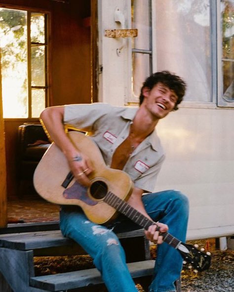 Shawn Mendes Fans tweet media