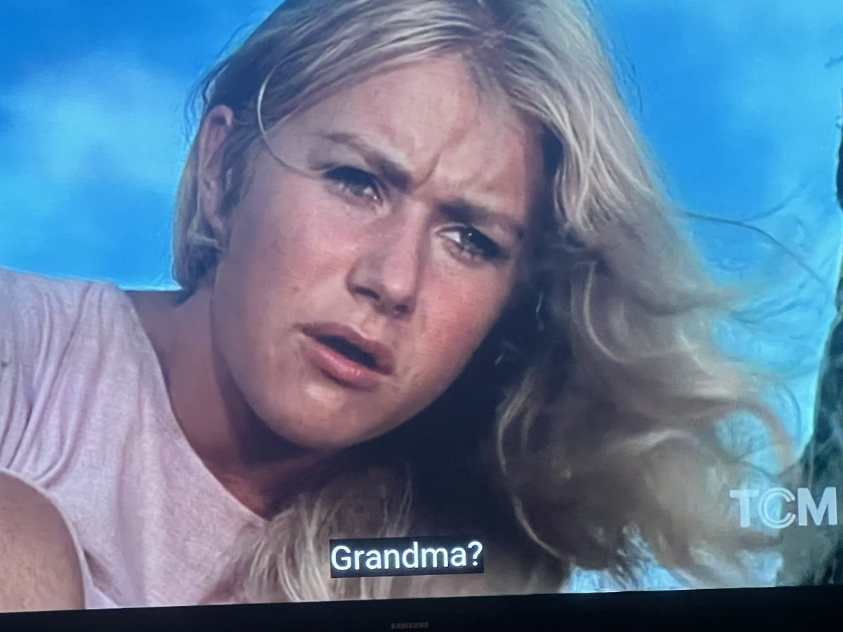 Condimentgrrl's tweet image. Young Helen Mirren in this movie was so gorgeous #TCMParty #MadeInEngland #PowellAndPressburger