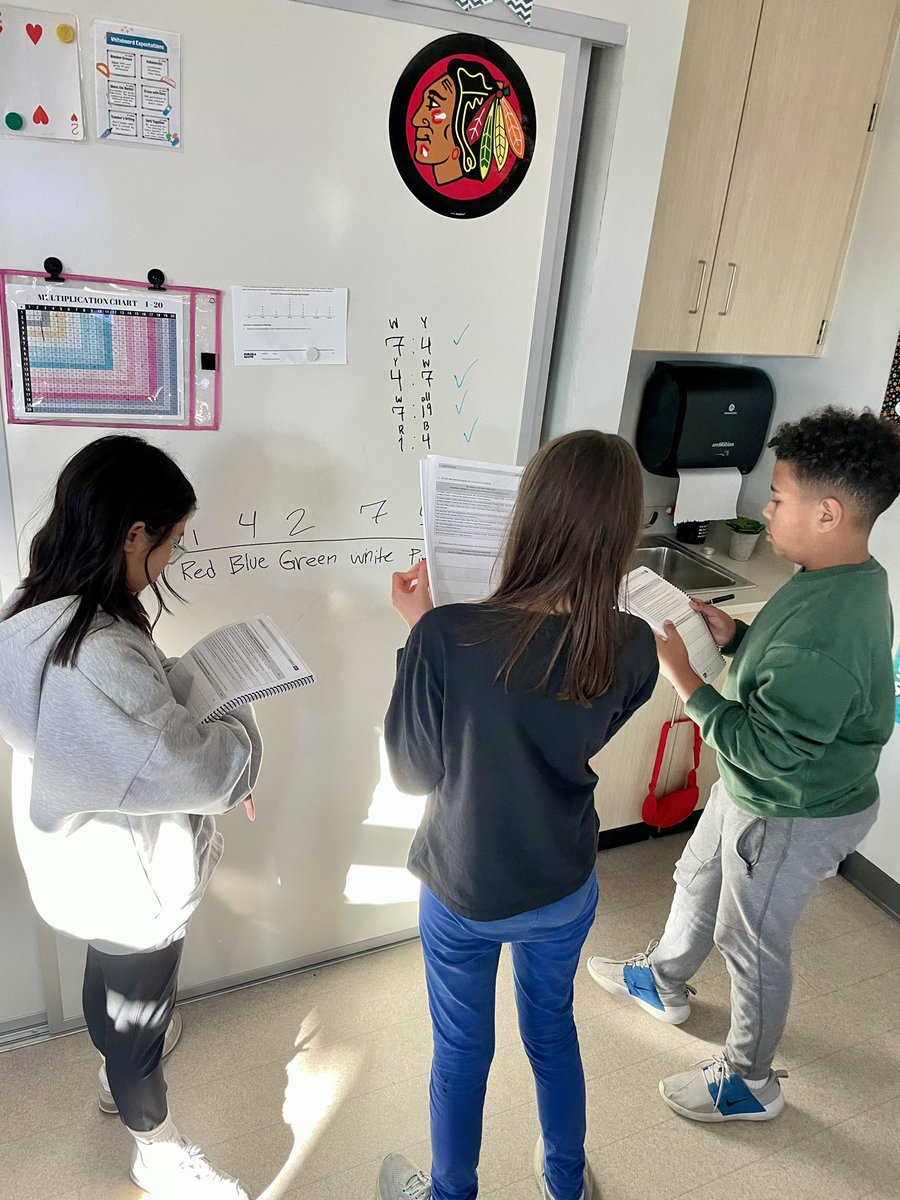 KaitlinBowker's tweet image. Writing ratios from given ratio relationships for our thinking task in #6thgrademath today. #buildingthinkingclassrooms @LincJrHi