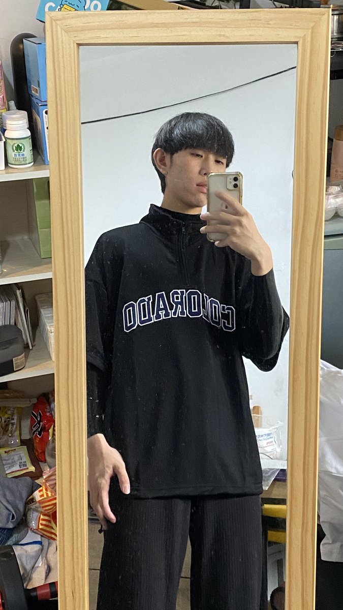 準備穿膠衣去上課嘍～