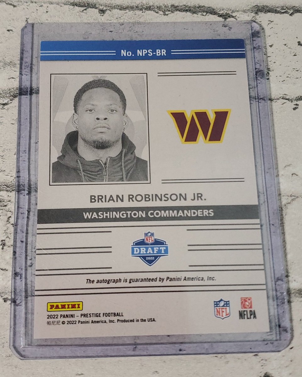 NewCultureAgain's tweet image. If the Commanders beat the Steelers this week I'll send this Brian Robinson Jr NFL passport autograph to a random fan who likes and RTs this. (Must be following and like and RT this to have a chance) I'll let one of my daughters pick so it's fair. Commanders fans only! Goodluck!!