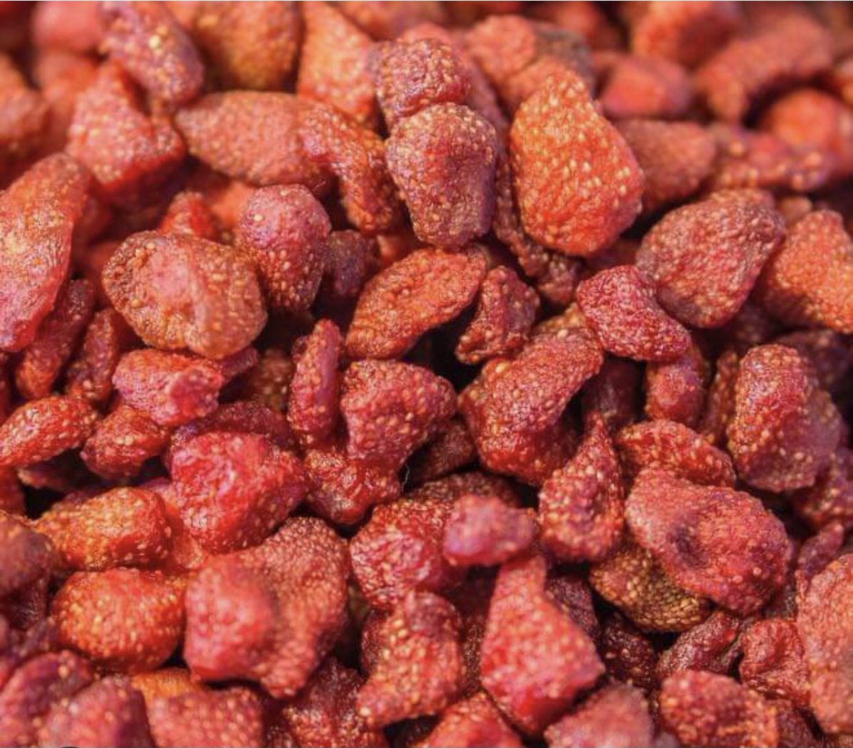 GÓC THU MUA:
Cần nguồn dâu tây sấy dẻo số lượng lớn ( tính đầu cont). ACE ở thị trấn X ai có nguồn hàng ib mình xin hình ảnh và giá sp nha.
Phone: 0973823939