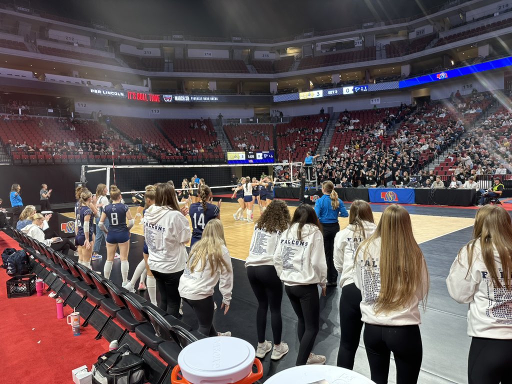 Freeman_Falcons's tweet image. C2️⃣ State🏆Championship:

🏐Round 1️⃣:

Set 3️⃣:

Freeman🐦Falcons🟰2️⃣0️⃣
Thayer Central🗡️Titans🟰2️⃣5️⃣

🗡️Titans up 2️⃣➖1️⃣‼️

#WeAreFreeman🐦