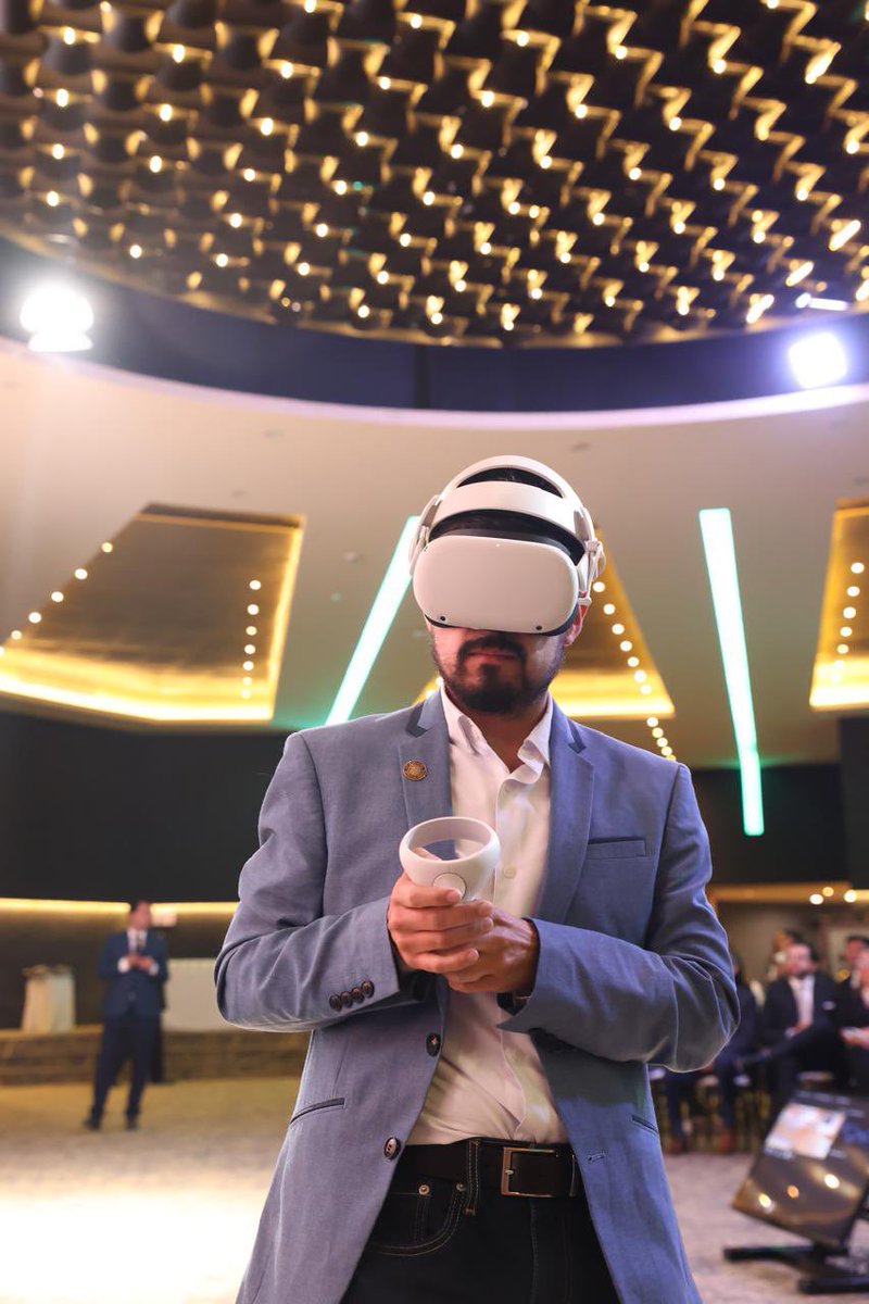 AristidesRodri's tweet image. El diputado @GuillermoSRguez entró al #INFOverso para conocer las salas de conciliación del @InfoCdMex