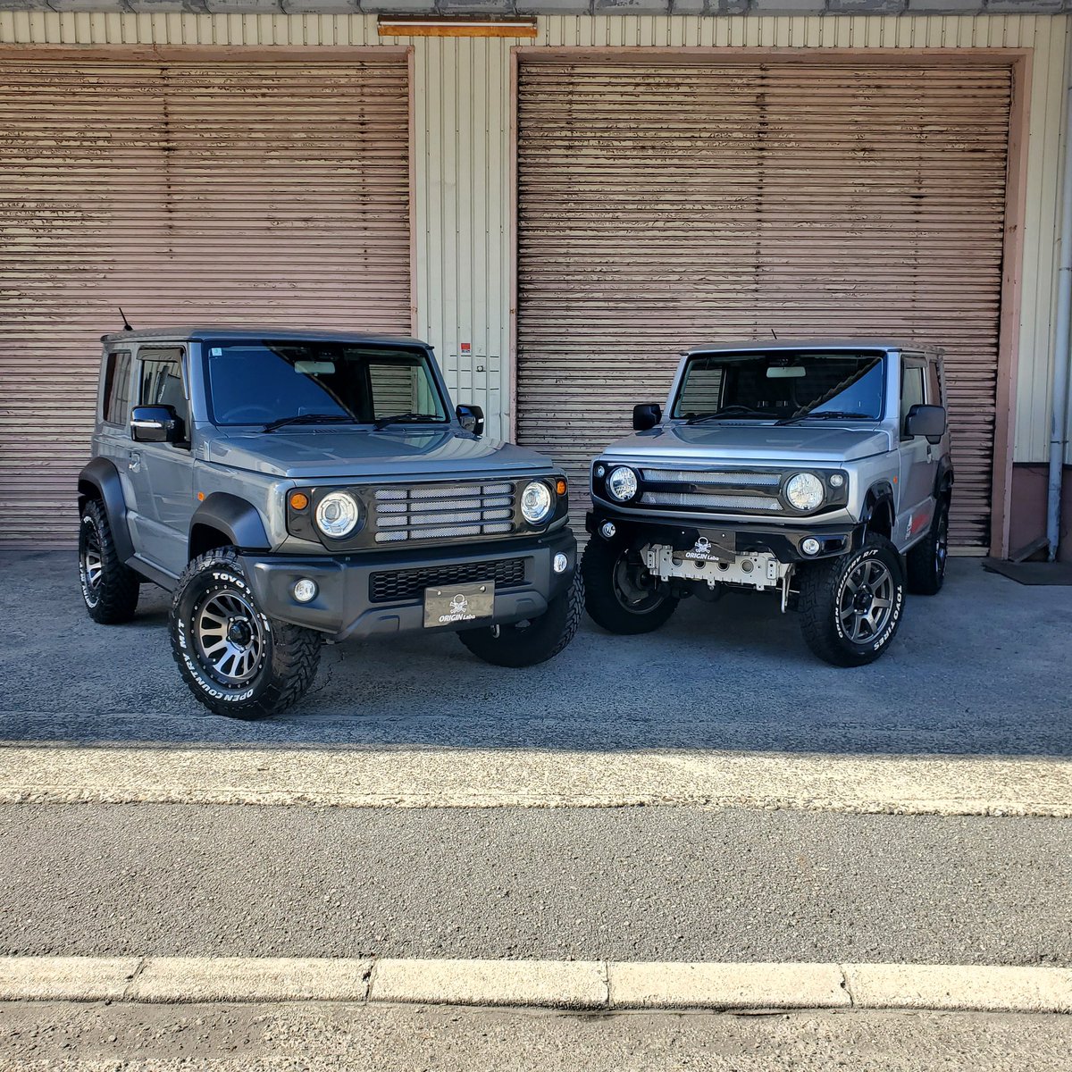 originlabojm's tweet photo. ジムニー撮影中！

#オリジン
#オリジンラボ
#オリジンジムニー
#ORIGIN
#ORIGINLabo
#ORIGINLaboJimny 
#ORIGINLaboCUP 
#Jimny
#ジムニー
#ジムニーグリル
#ジムニーホイール
#シエラ
#JB64
#JB74
#JA11
#JB23
#突き詰めればジムニー
#これが大人の遊び心
#遊び心を忘れない大人たちへー https://t.co/5eg5qcrerC