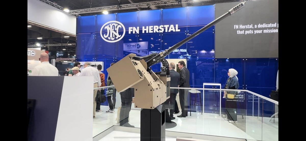 BulletGbls's tweet photo. 「お知らせ」

FN Herstal（FN ハースタル）と
GBLSが契約！

それによりＮＡＴＯに加盟する多くの国でGBLS製品（GDR.DAS）が訓練用ライフルとして使用される事になりました。
GBLS製品はVRやXRの分野にも広く普及し、訓練用ライフルとして世界的に広まりつつあります
この躍進は、GBLS製品を愛用し応援してくれたユーザー皆様のおかげです

今後もGBLSにご期待ください！

#FNハースタル #GBLS #GBLSUSA #GBLSJP