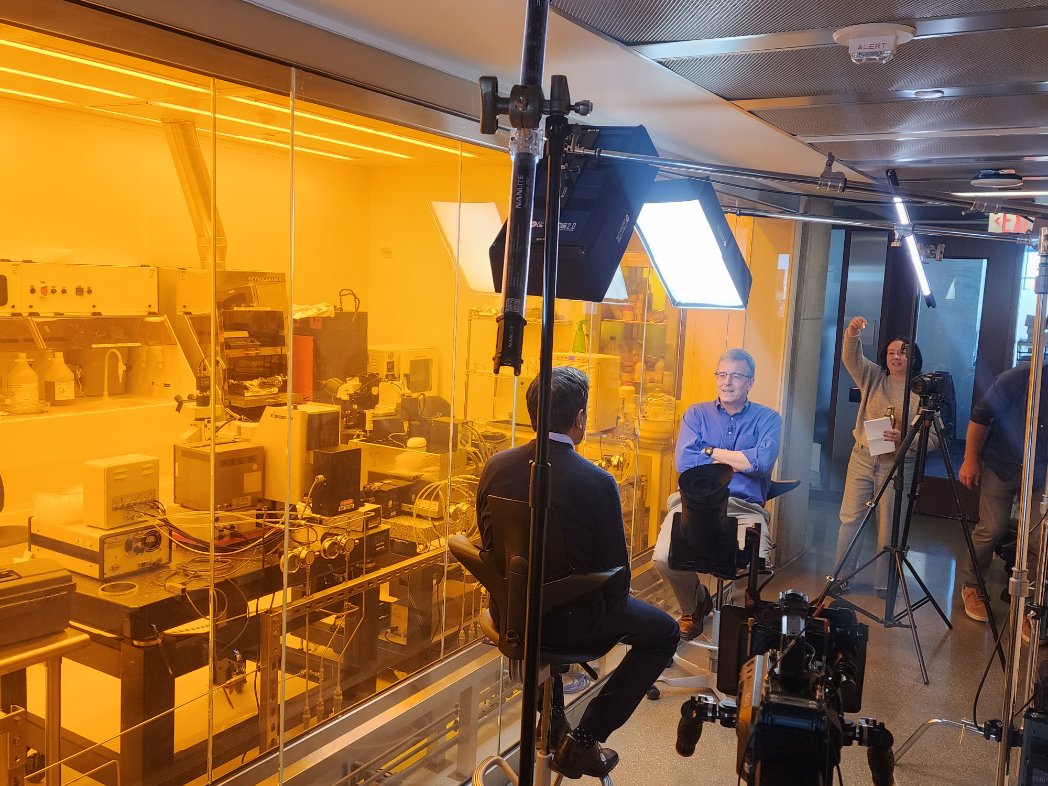 John A Rogers tweet media