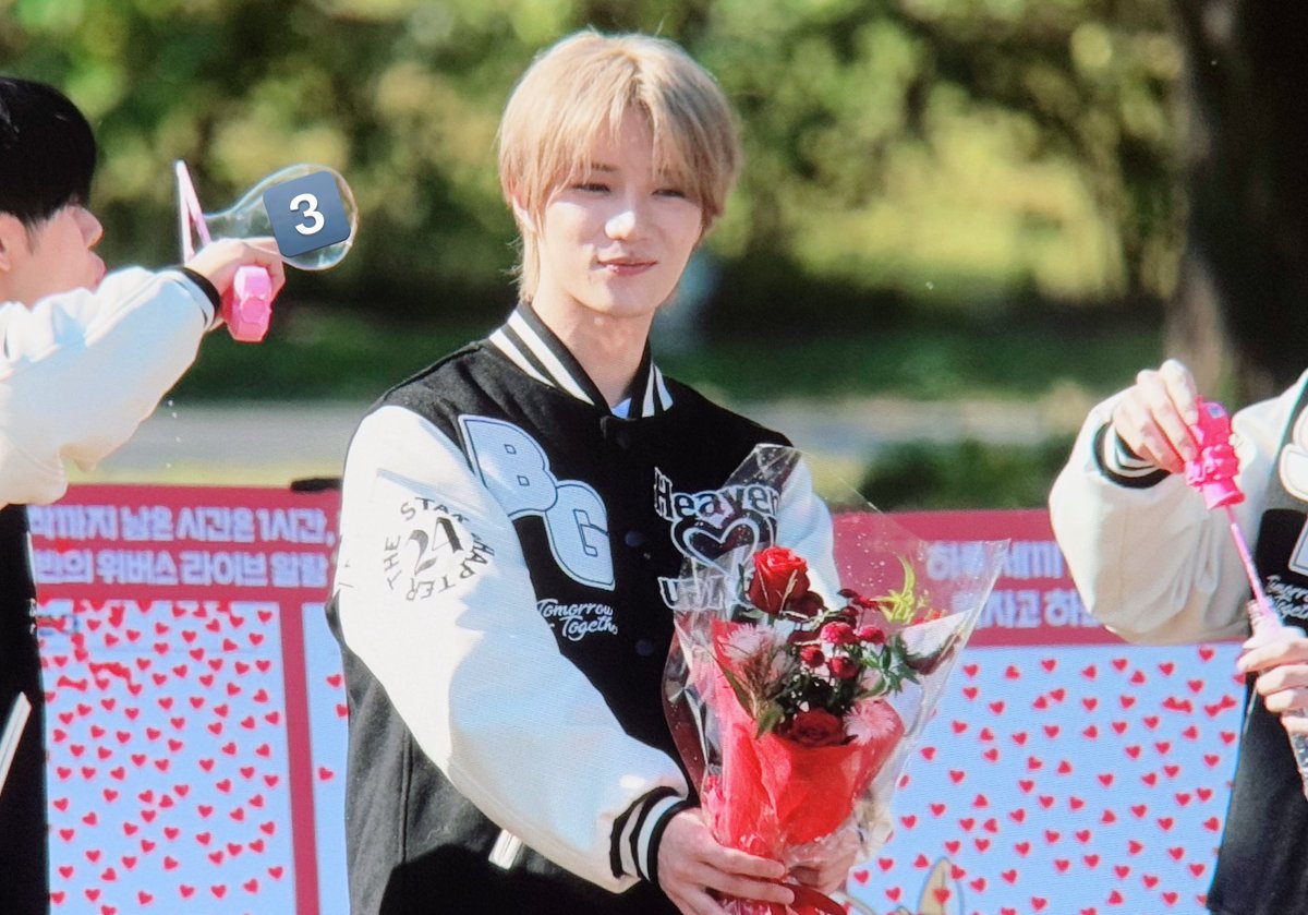 241108 PREV
반짝 반짝 빛나는…😇💐🫧
#범규        #BEOMGYU       
#TXT_BEOMGYU  #TXT_범규 
#TOMORROW_X_TOGETHER              
#TXT